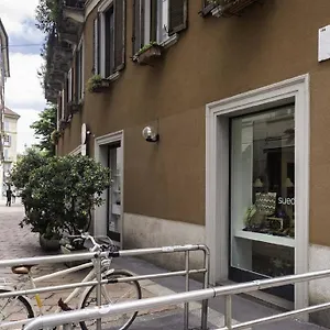  Apartamento Osti 3 Beautifully Furnished Italia
